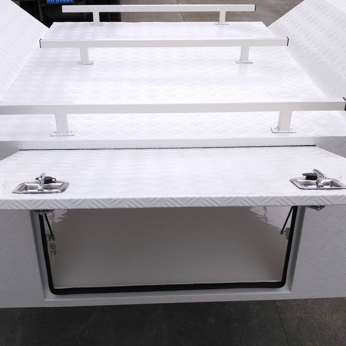 Caravan Toolbox Custom Aluminium Checker Plate Toolbox Portable Ute Canopy Toolbox - AutoToolCabinets