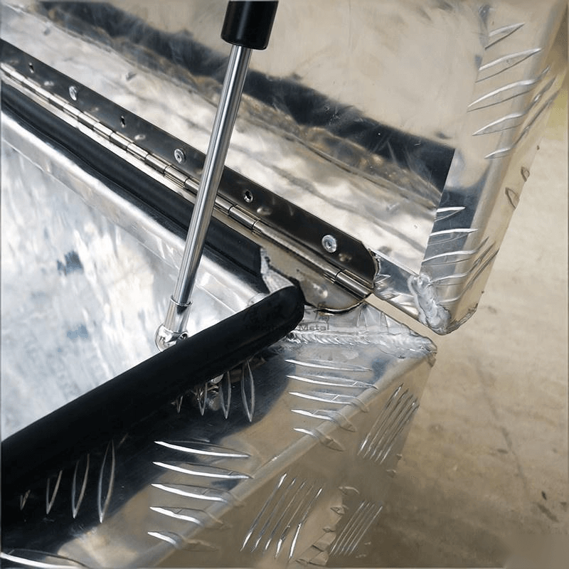 Customized Aluminum Storage Portable Generator Toolbox with Checker Plate for Equipment Tool Box - AutoToolCabinets